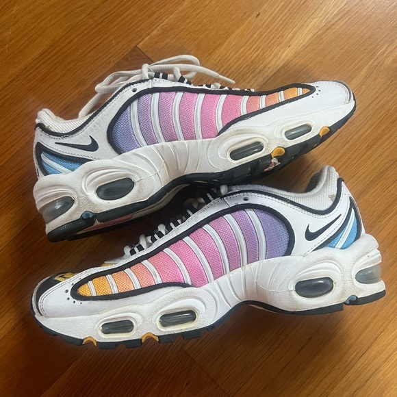 Nike White and Multicolor Sneakers - Picture 2 of 6